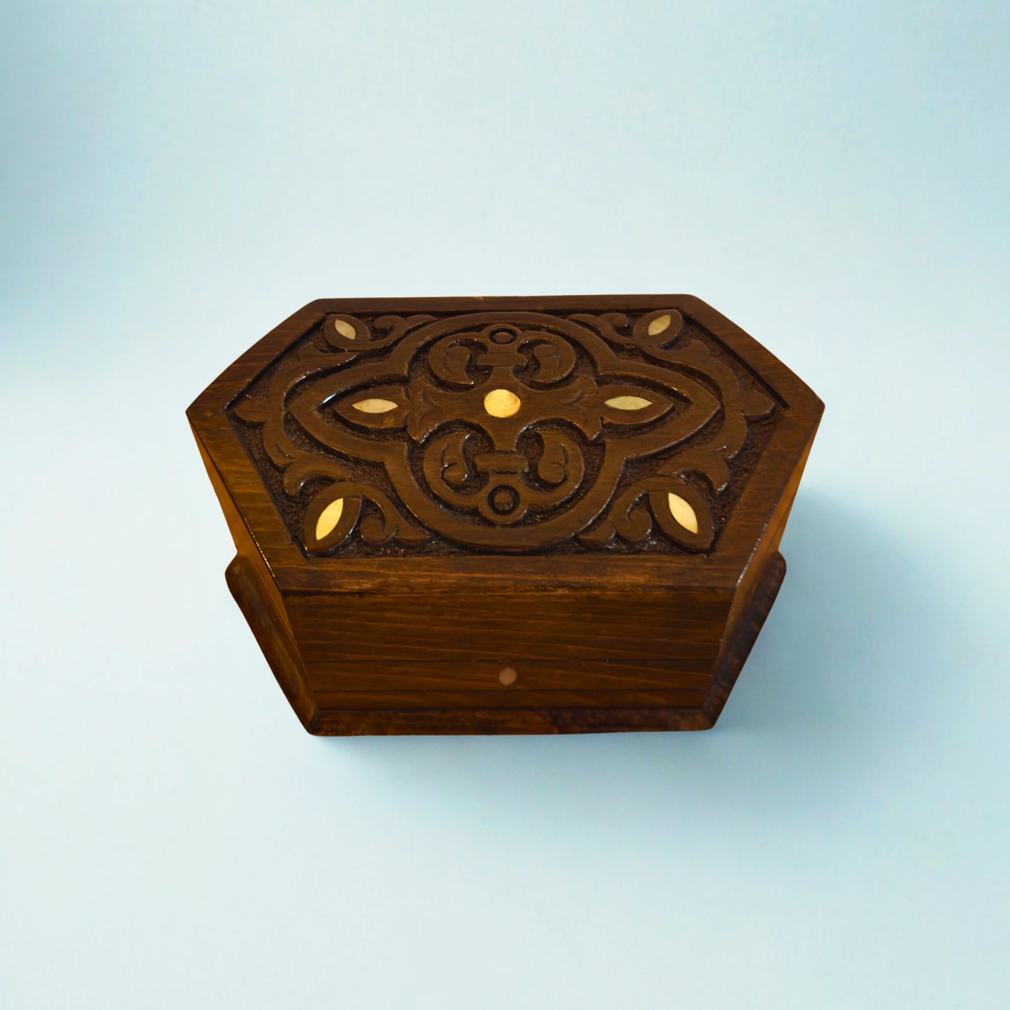 Luxury Beechwood Mosaic Box – Hand-Carved with Mother of Pearl & Velvet
