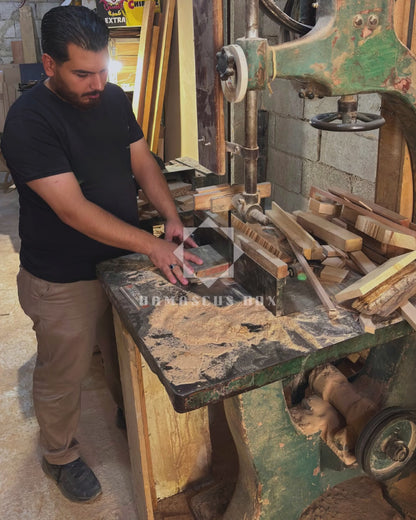 Damasceńska Mozaikowa Drewniana Taca – Masa Perłowa & Naturalne Kolory Drewna